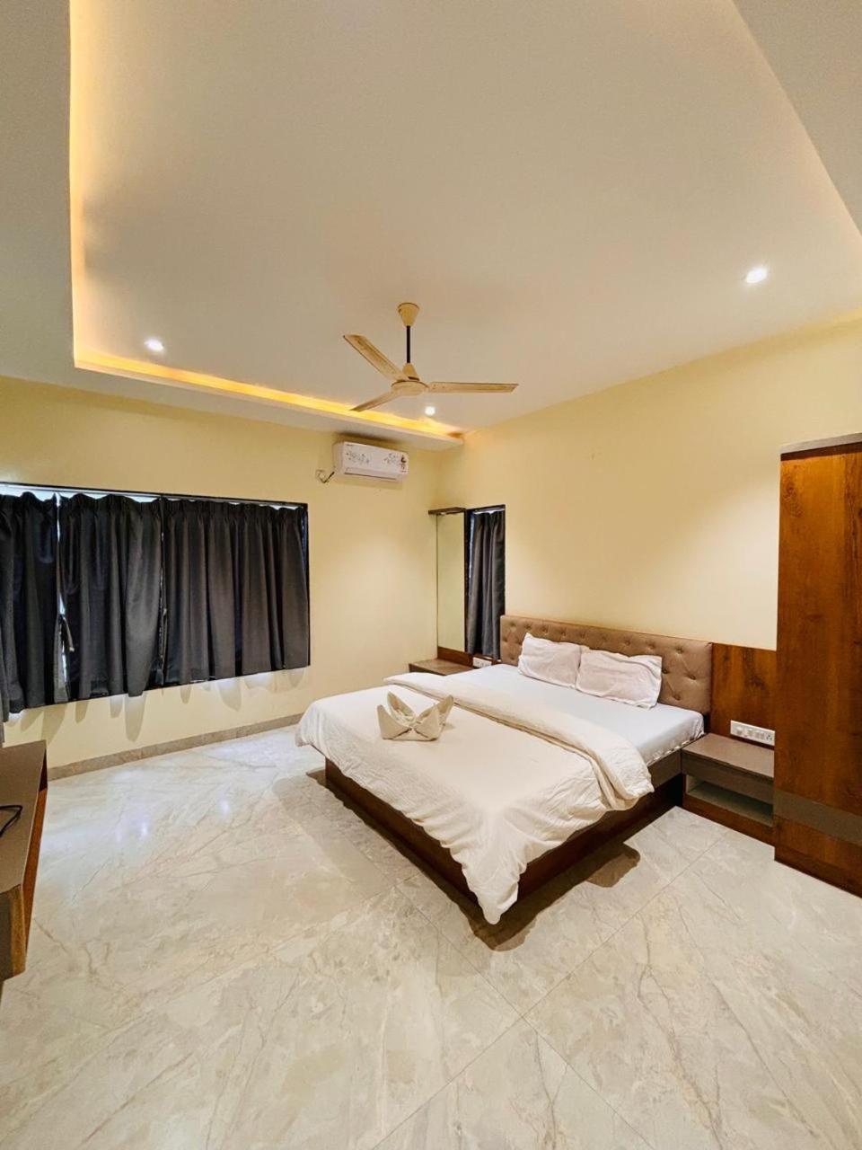 Paramount 3 Ac Bedrooms Hall Garden With Lake View Panchgani Ngoại thất bức ảnh