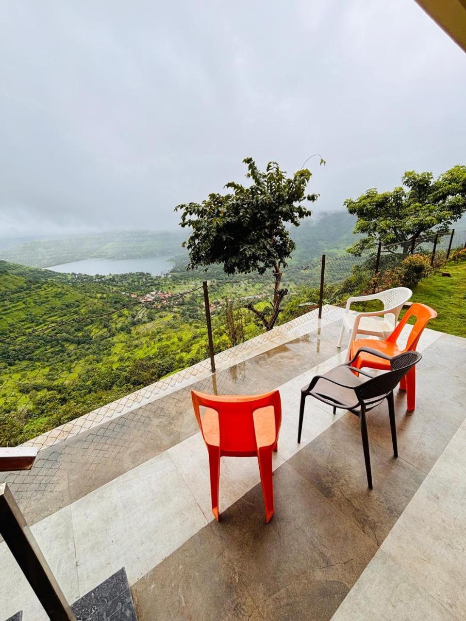 Paramount 3 Ac Bedrooms Hall Garden With Lake View Panchgani Ngoại thất bức ảnh