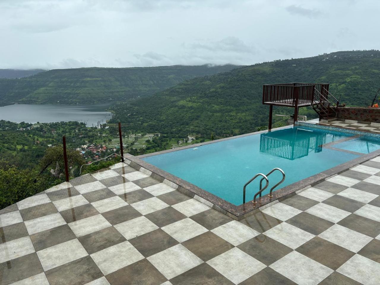 Paramount 3 Ac Bedrooms Hall Garden With Lake View Panchgani Ngoại thất bức ảnh