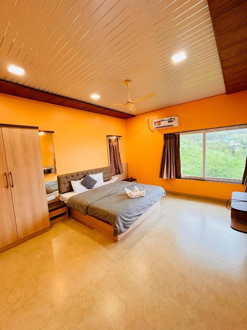 Paramount 3 Ac Bedrooms Hall Garden With Lake View Panchgani Ngoại thất bức ảnh