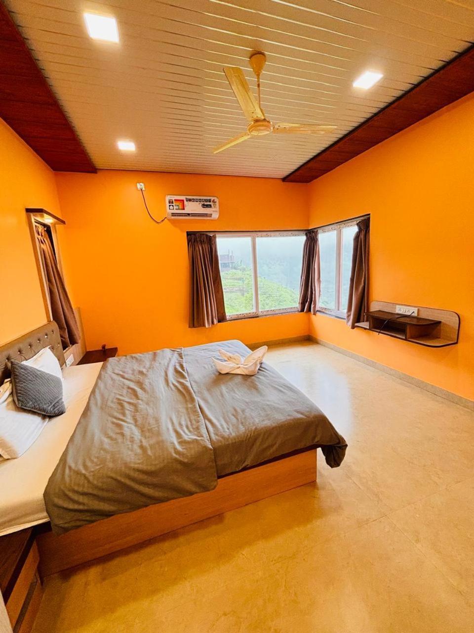 Paramount 3 Ac Bedrooms Hall Garden With Lake View Panchgani Ngoại thất bức ảnh