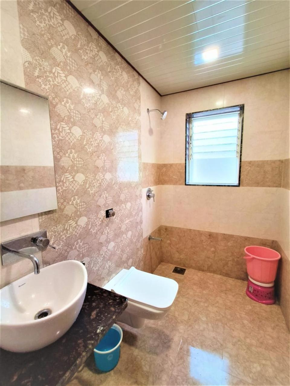 Paramount 3 Ac Bedrooms Hall Garden With Lake View Panchgani Ngoại thất bức ảnh